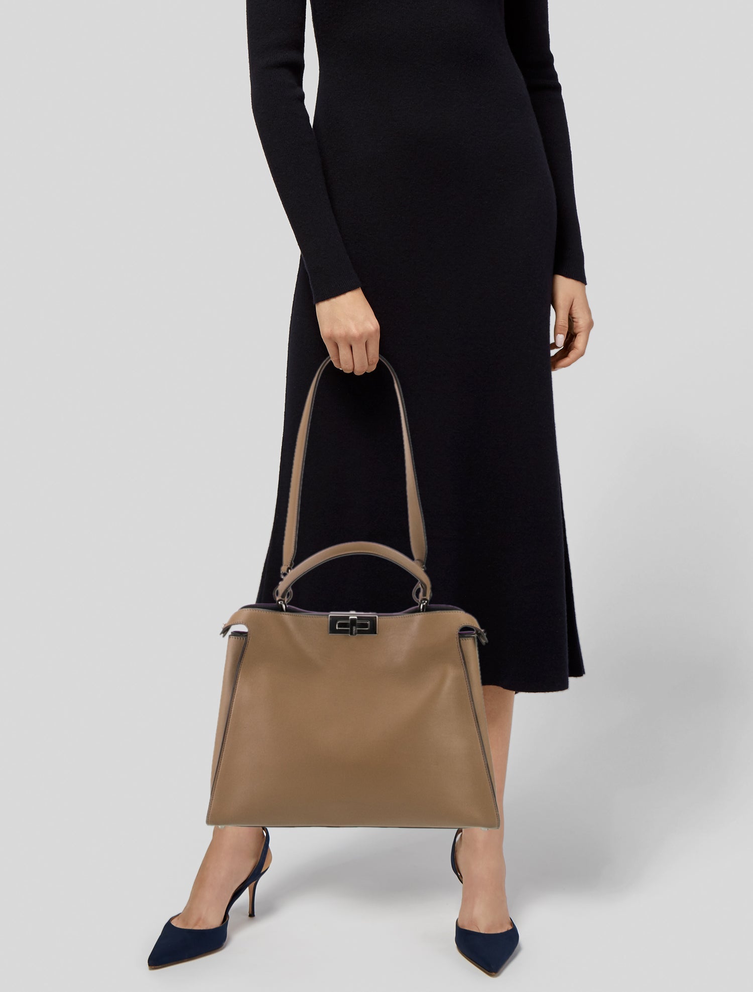 Fendi Leather Peekaboo Essentially Large