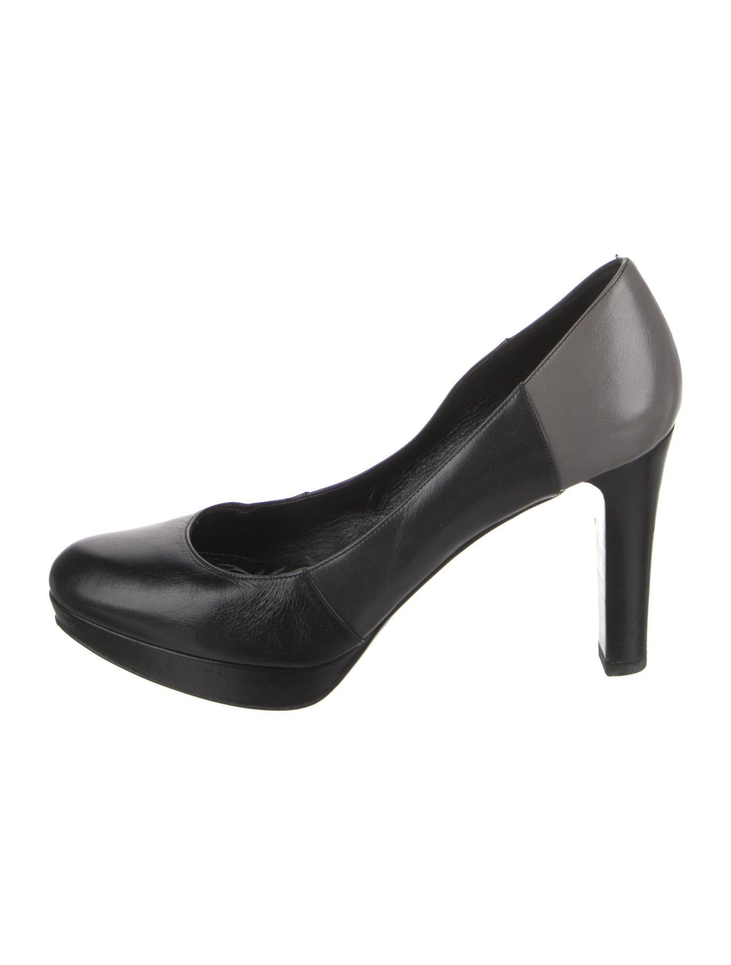 Fendi Zucca FF Logo Leather Pumps