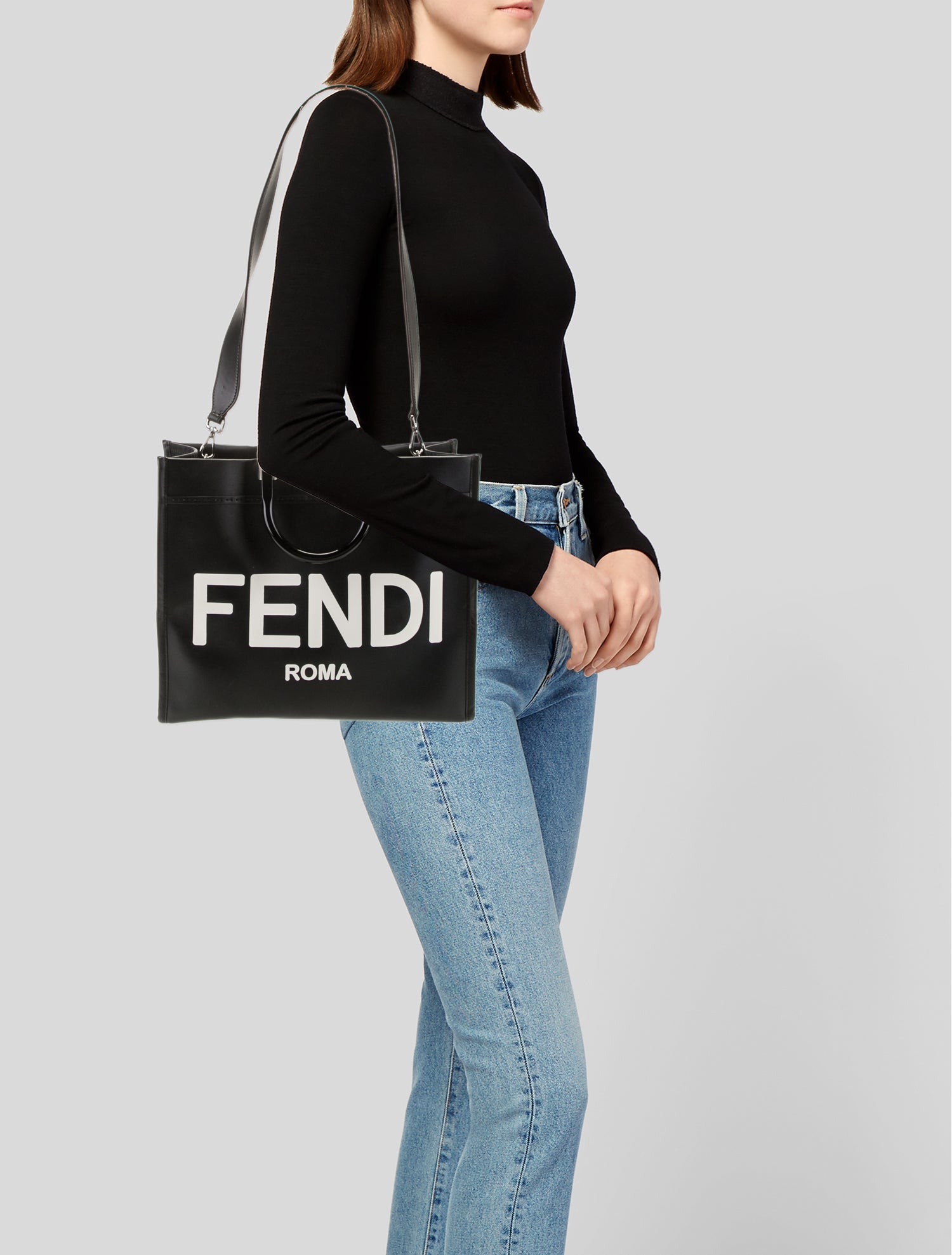 Fendi Leather Sunshine Medium 2023