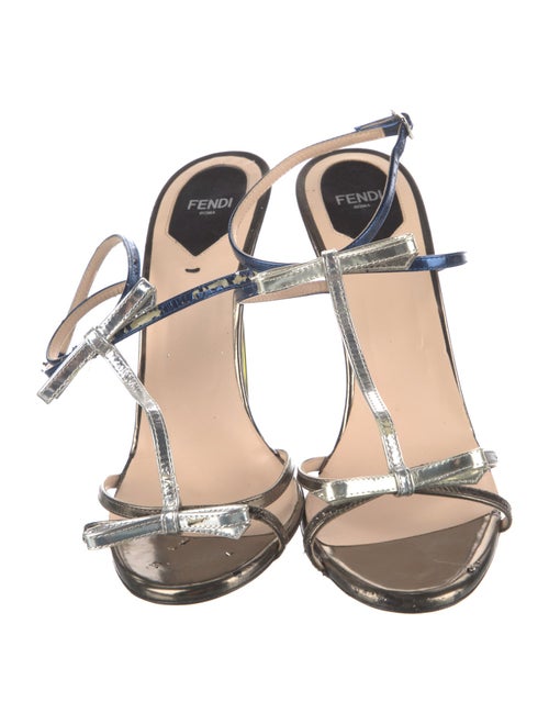Fendi Leather Bow Accents T-Strap Sandals