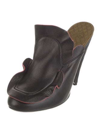 Fendi Leather Ruffle Embellishment Mules