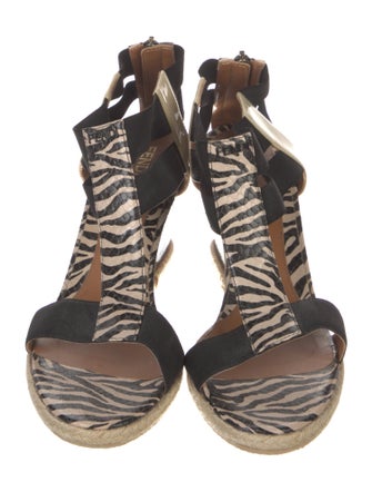 Fendi Leather Colorblock Pattern Sandals