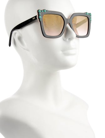 Fendi Oversize Gradient Sunglasses
