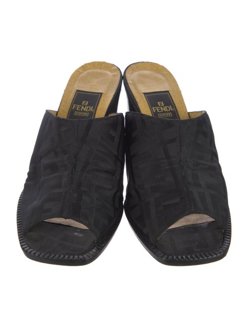 Fendi Mules