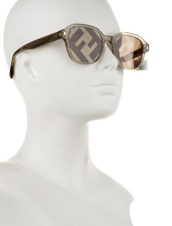 Fendi Wayfarer Tinted Sunglasses