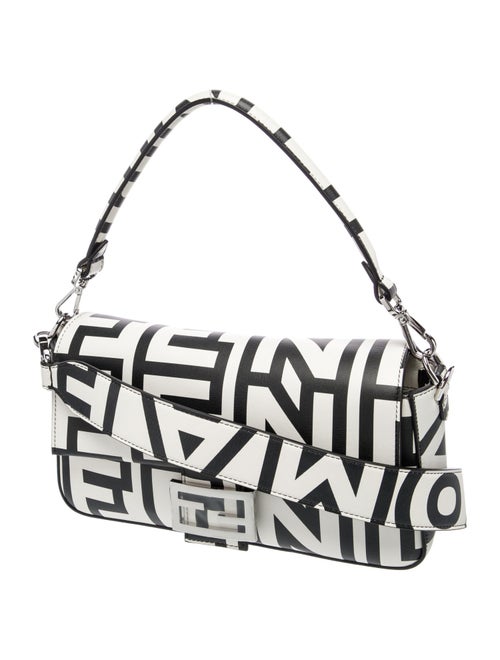 Fendi by Marc Jacobs Leather FF Baguette 2022