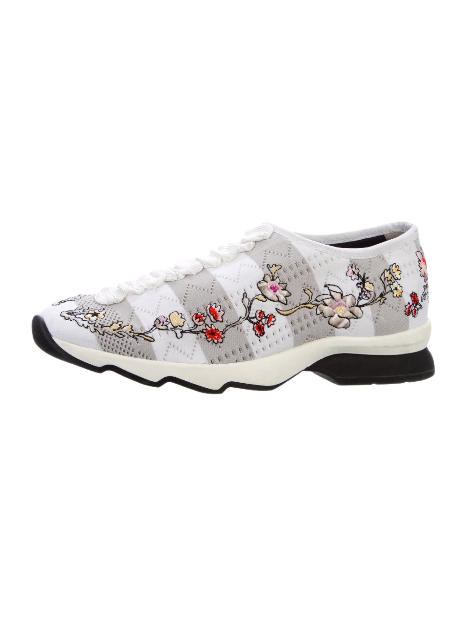 Fendi Floral Print Embroidered Accent Sneakers