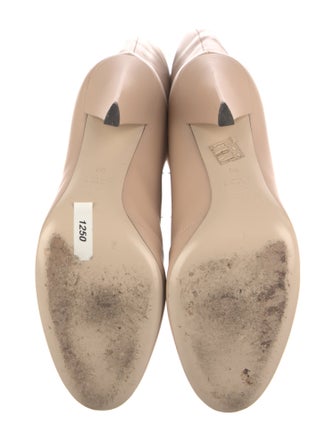 Fendi Karligraphy Accent Leather Boots