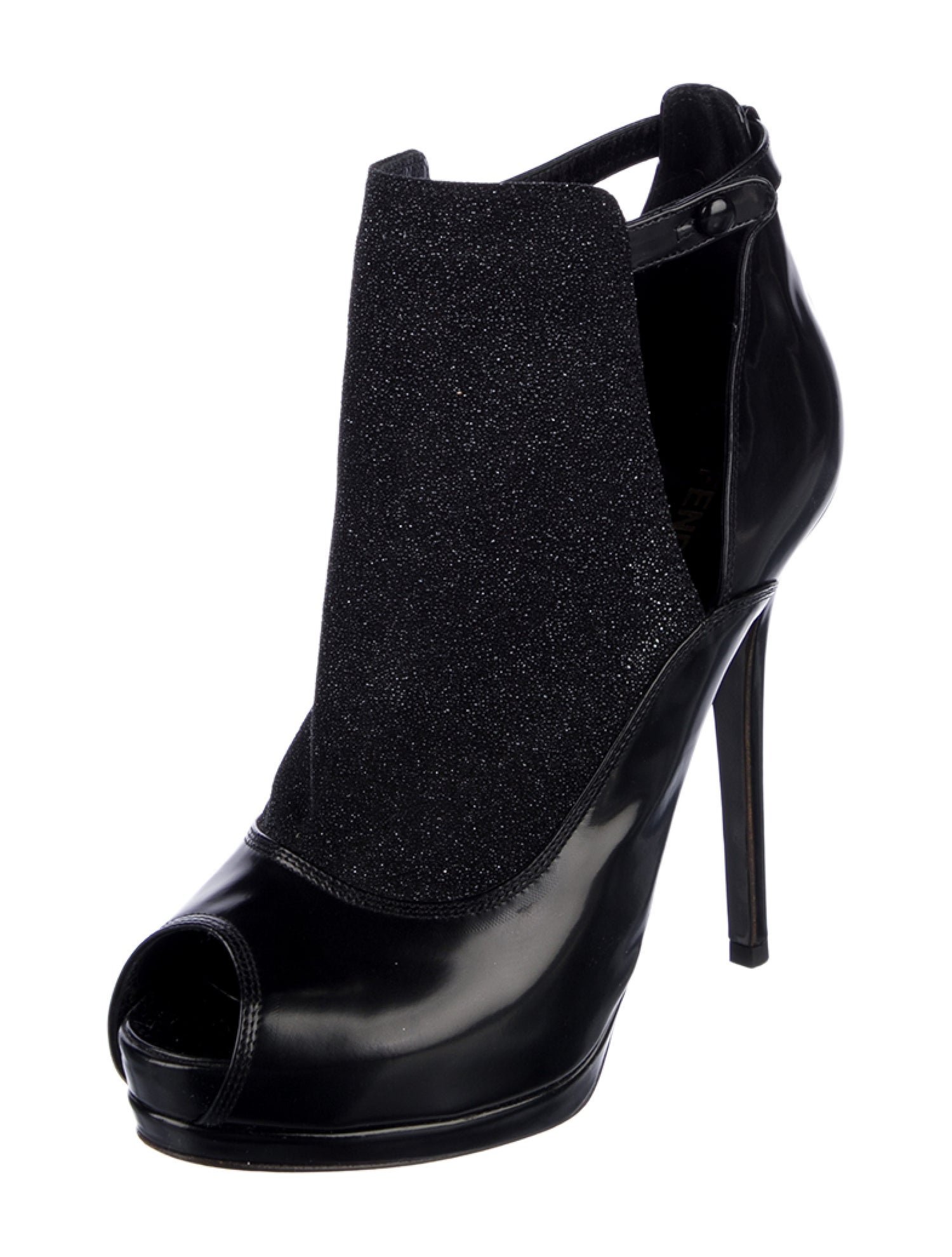 Fendi Leather Glitter Accents Pumps