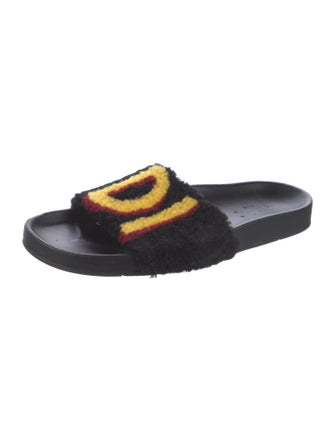 Fendi Shearling Graphic Print Slides