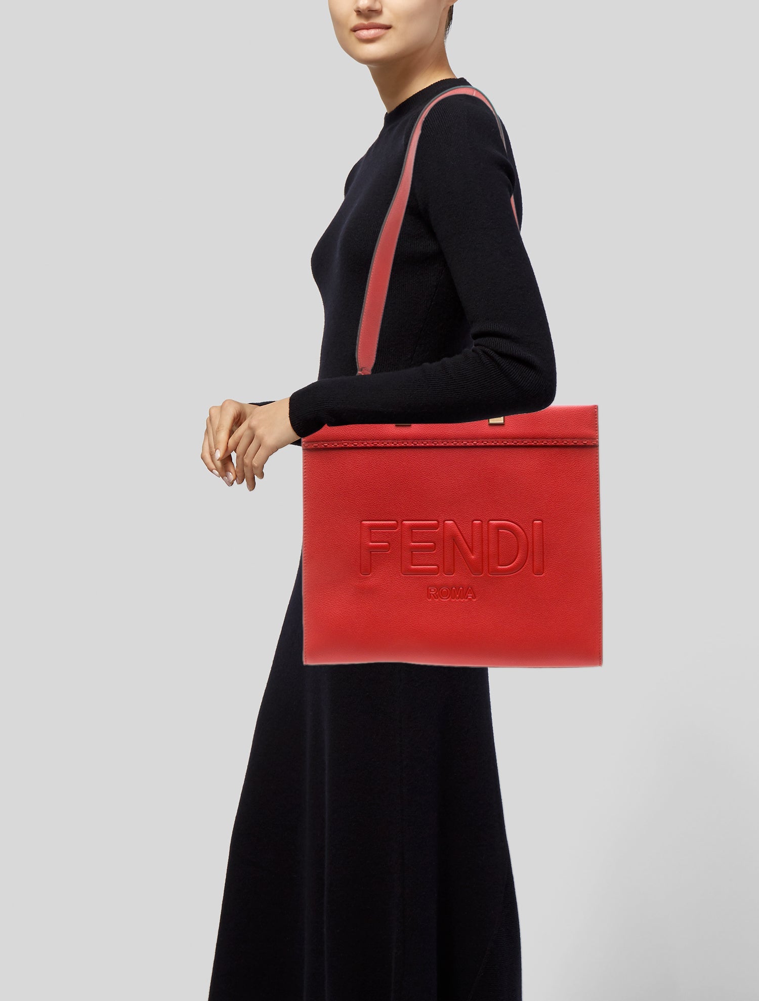 Fendi Leather Flat Shopper Medium 2024