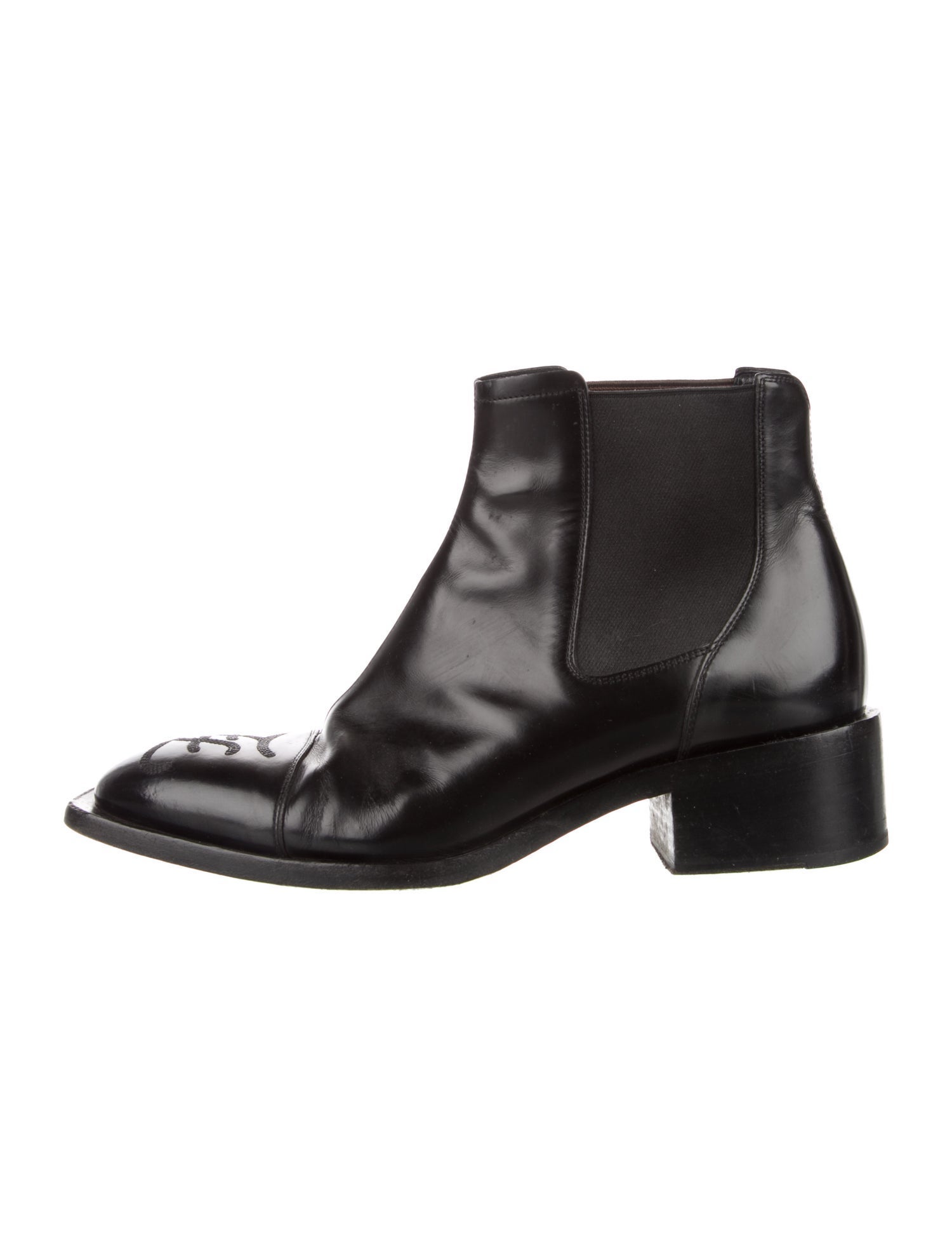Fendi Leather Chelsea Boots