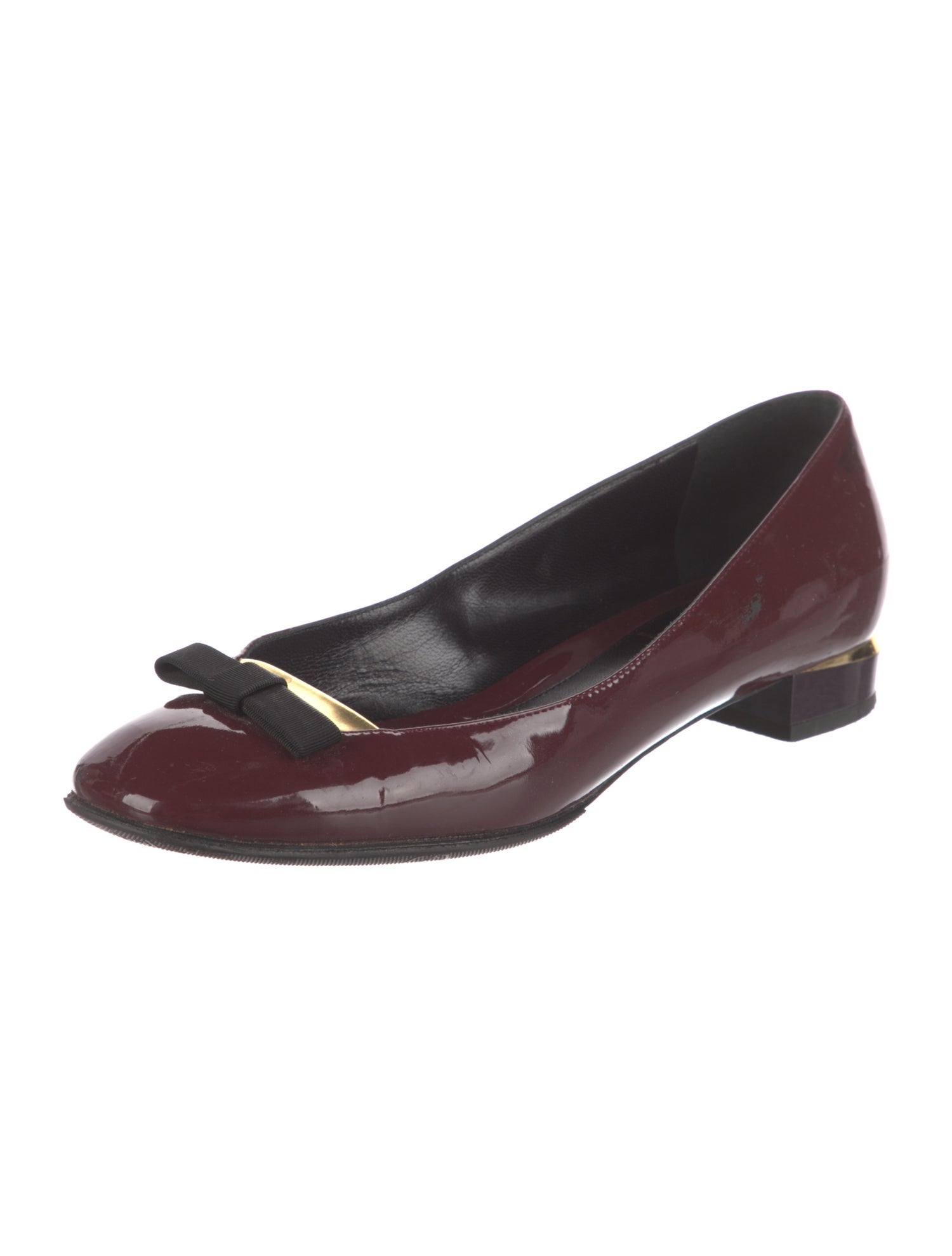 Fendi Signature Logo Patent Leather Pumps