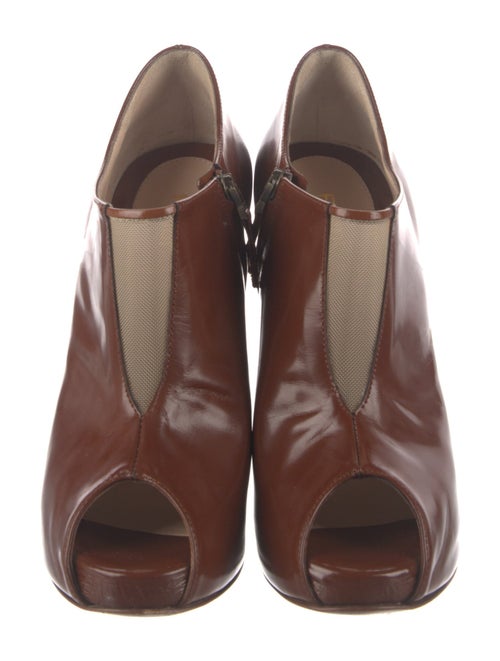 Fendi Leather T-Strap Pumps