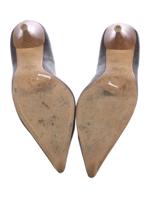 Fendi Leather Whipstitch Trim Pumps