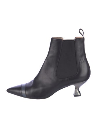 Fendi Leather Chelsea Boots