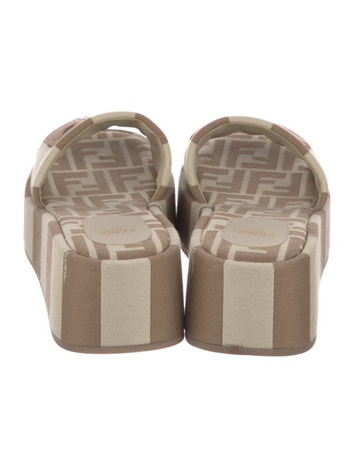 Fendi Pequin Pattern Canvas Slides