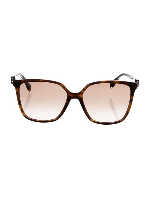 Fendi Oversize Gradient Sunglasses