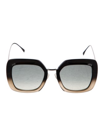 Fendi Oversize Gradient Sunglasses