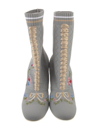 Fendi Patterned Embroidered Accent Pumps