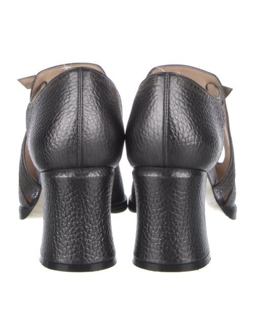 Fendi Leather Pumps