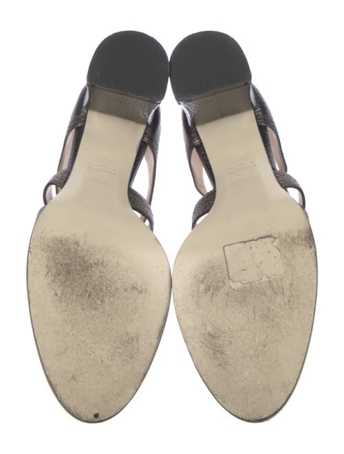 Fendi Leather Pumps