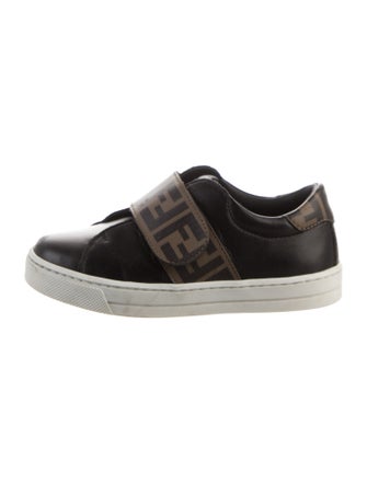 Fendi Fendi Kids FF Touch Strap Sneaker