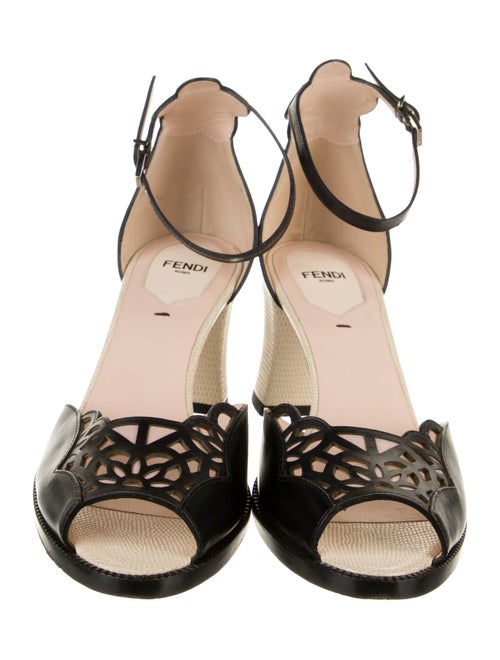 Fendi Leather D'Orsay Pumps