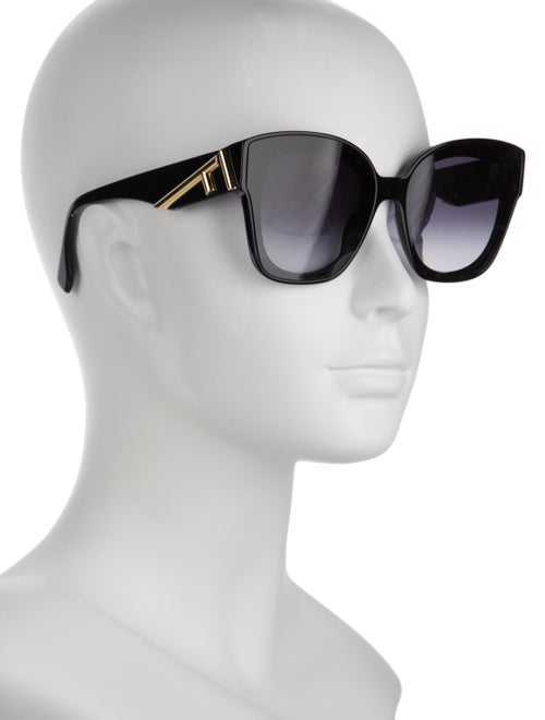 Fendi Cat-Eye Gradient Sunglasses
