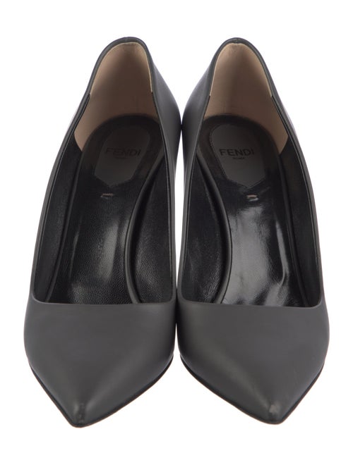 Fendi Leather Pumps