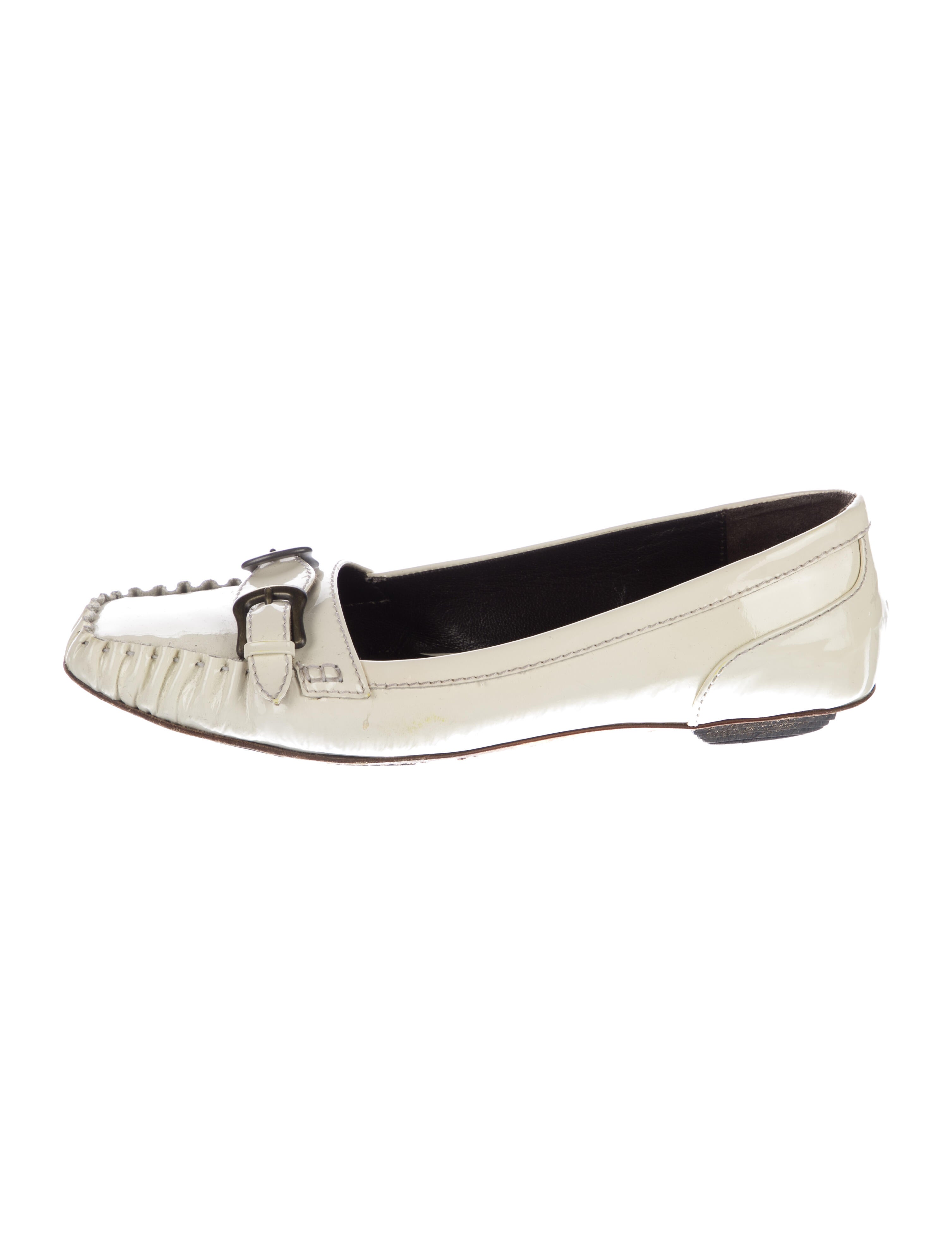 Fendi Vintage Patent Leather Loafers