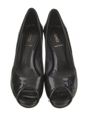 Fendi Patent Leather Pumps