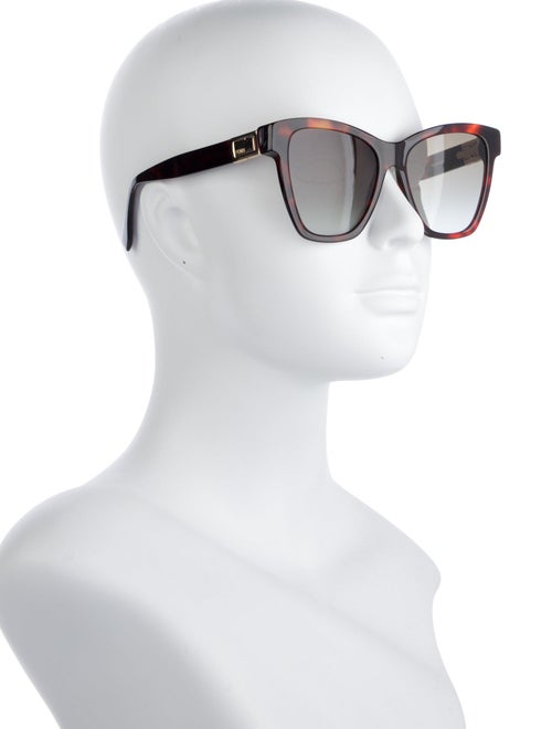 Fendi Cat-Eye Mirrored Sunglasses