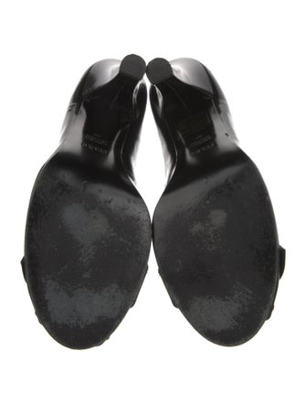 Fendi Patent Leather Pumps