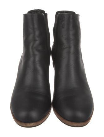 Fendi Leather Chelsea Boots