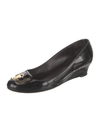 Fendi Patent Leather Pumps