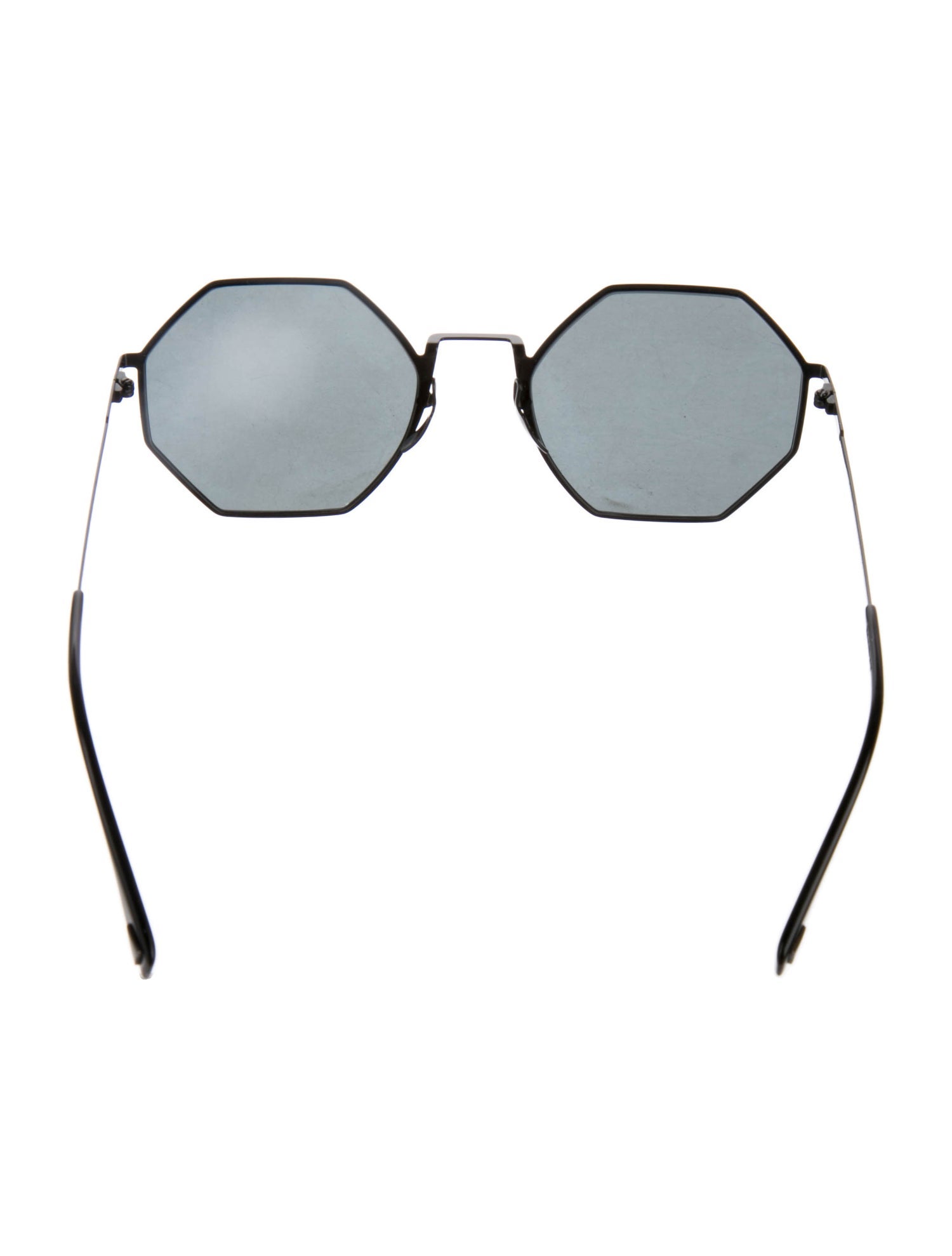 Fendi Oversize Tinted Sunglasses