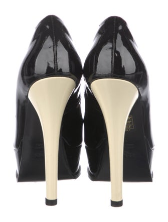 Fendi Patent Leather Pumps