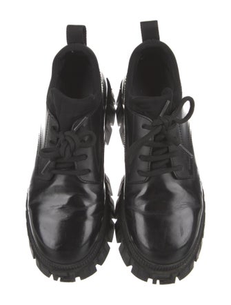 Fendi Zucca FF Logo Leather Oxfords