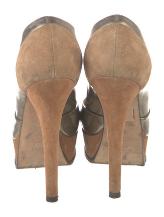 Fendi Zucca FF Logo Suede Pumps