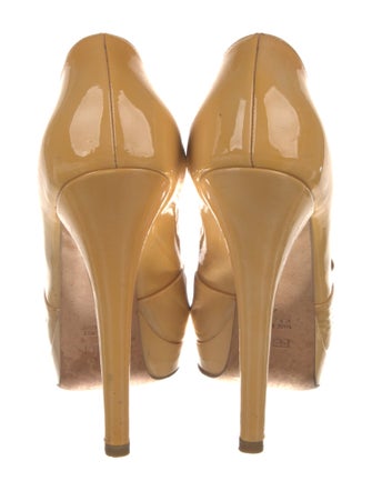 Fendi Patent Leather Bow Accents Pumps