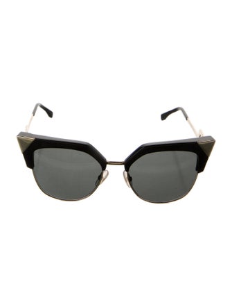 Fendi Wayfarer Tinted Sunglasses