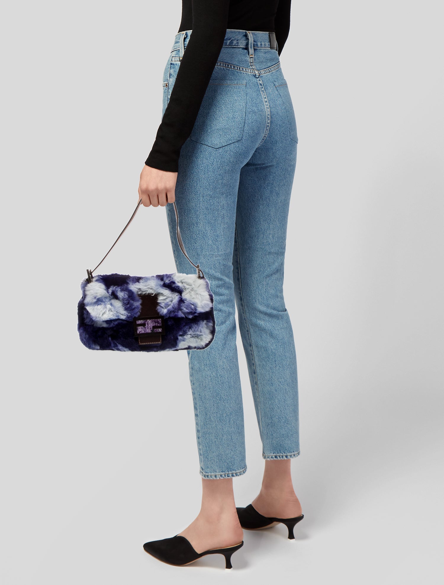 Fendi Fur Baguette Vintage