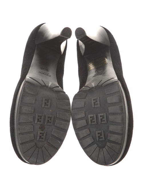 Fendi Suede Pumps