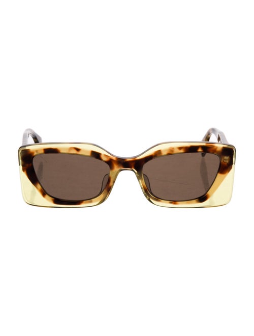 Fendi Cat-Eye Tinted Sunglasses