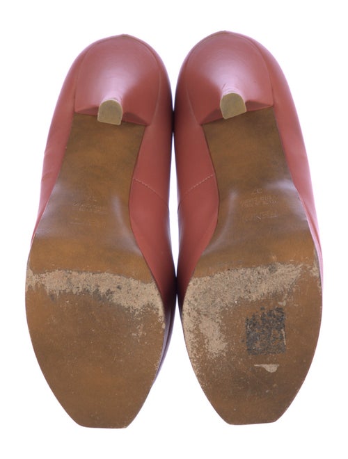 Fendi Leather Pumps