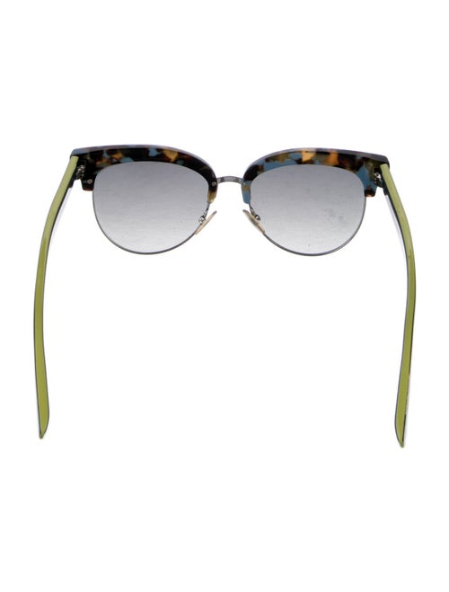 Fendi Oversize Tinted Sunglasses