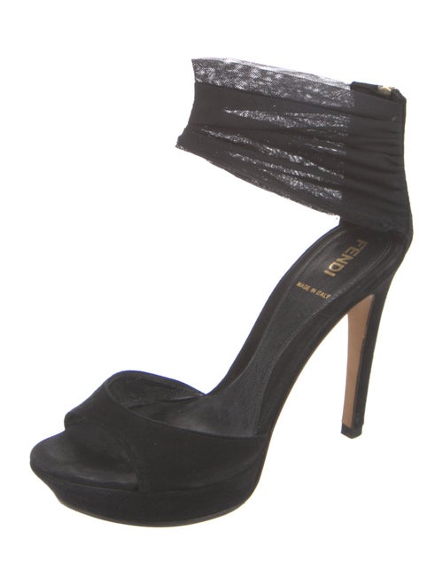 Fendi Suede Pumps