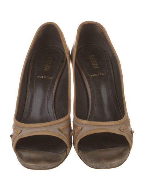 Fendi Zucca FF Logo Leather Pumps
