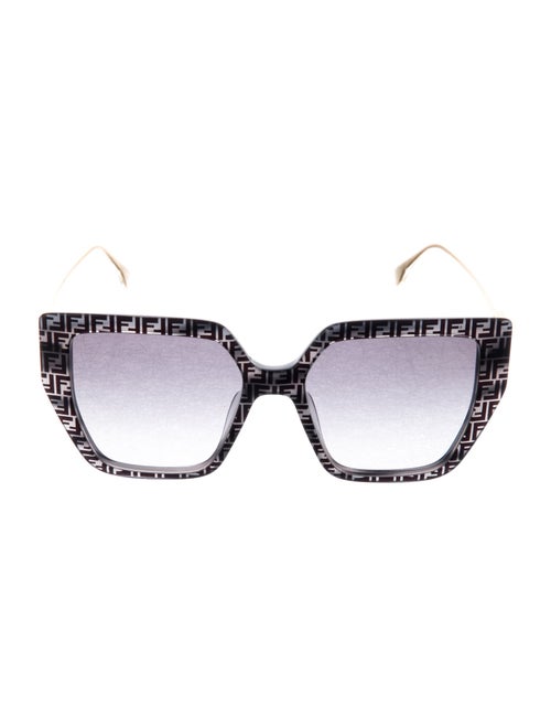 Fendi Oversize Gradient Sunglasses